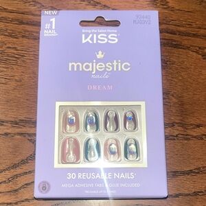 Kiss Majestic Nails Dream - Purple and Red